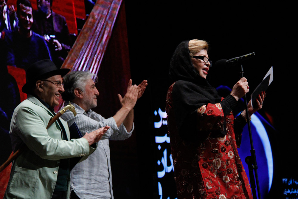 نهمین جشن منتقدان و نویسندگان سینمای ایران.