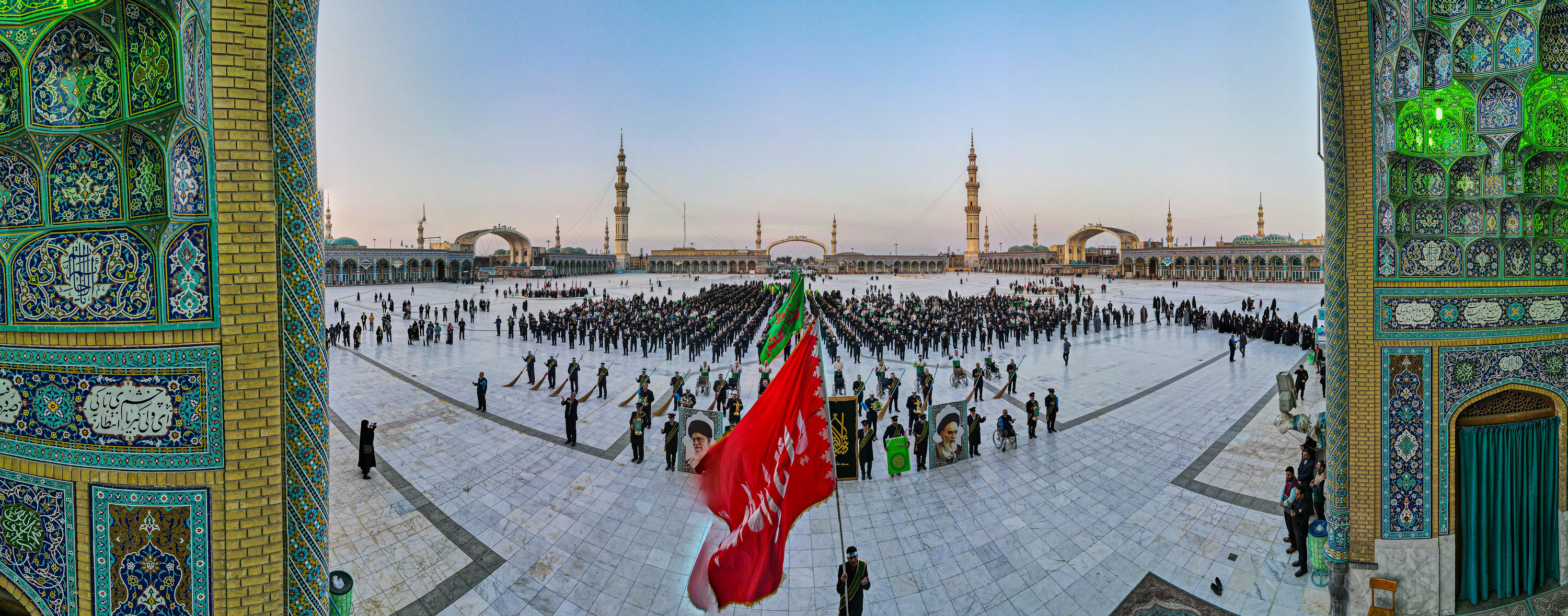 تجدید عهد خادمیاران رضوی با امام عصر(عج)