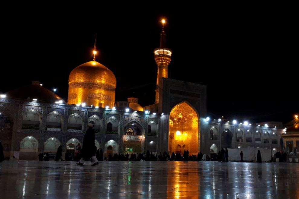 در خبر کار شود - صالح - برگزاری تور زیارتی جامعه خبری استان قم به مشهد مقدس