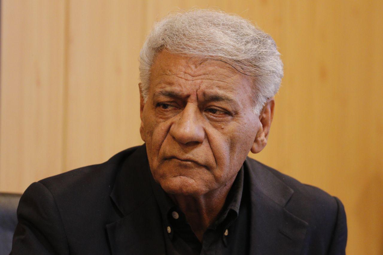 نشست فریدون معینی با رئیس هیئت فوتبال استان کرمان و اعضای کمیته جوانان و استعدادیابی این هیئت