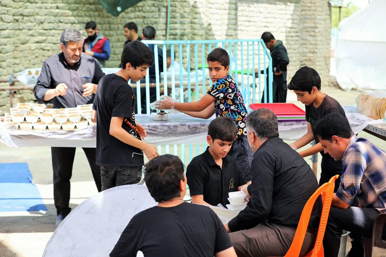 اسکان بیش از 16 هزار زائر اربعین در مسجد مقدس جمکران