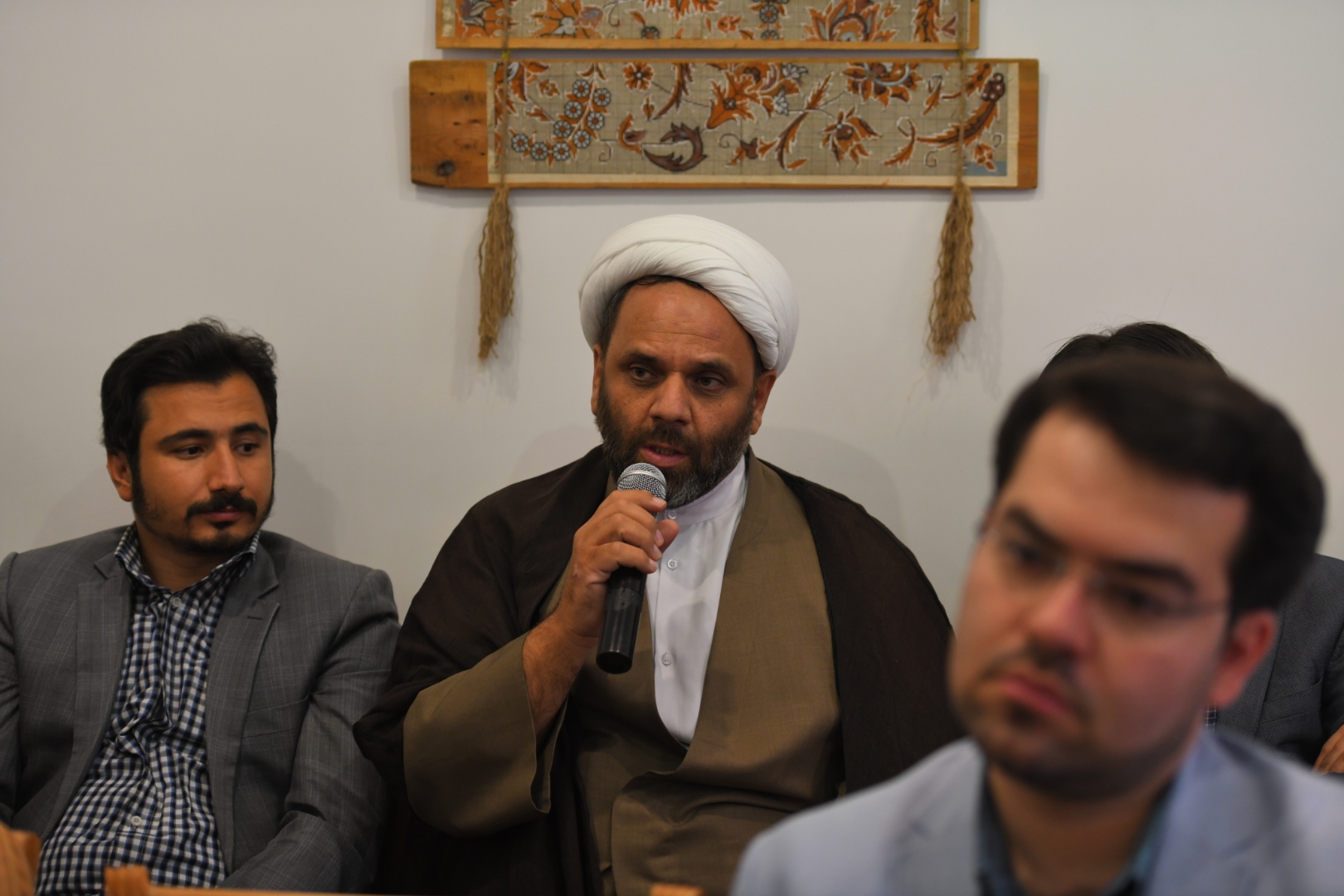 بنیاد بین‌المللی اربعین آغاز به کار کرد///گزارش برای کنار خبر است