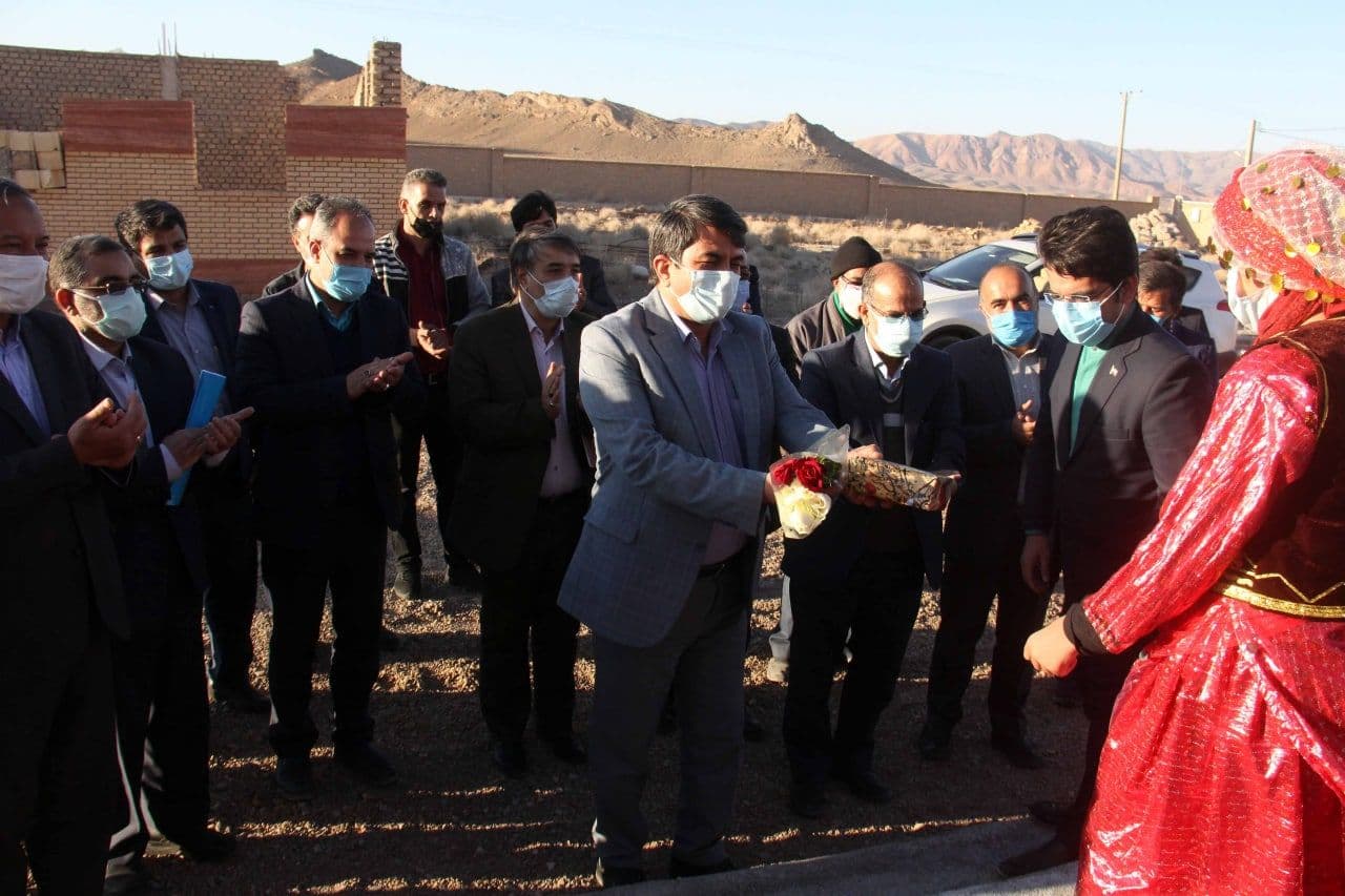 افتتاح پروژه های ورزشی شهرستان تفت با حضور استاندار یزد به مناسبت دهه فجر