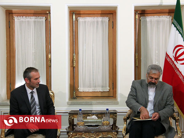 دریافت استوارنامه سفرای اسلوونی و کامبوج