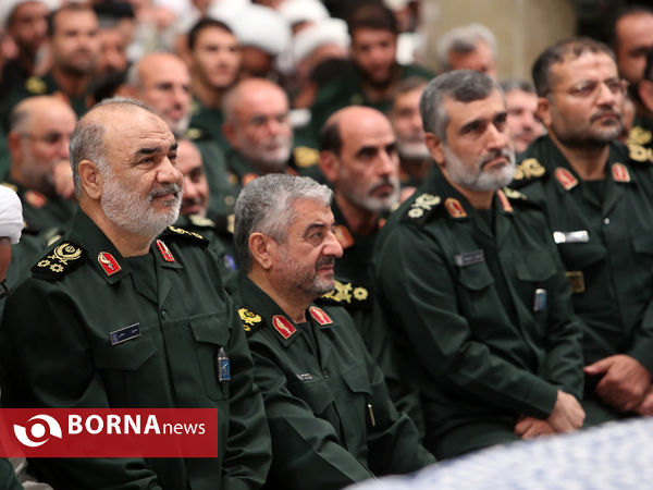دیدار مجمع عالی فرماندهان سپاه با فرمانده کل قوا