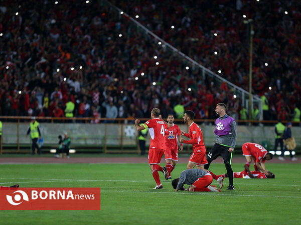 دیدار تیم های فوتبال پرسپولیس - السد