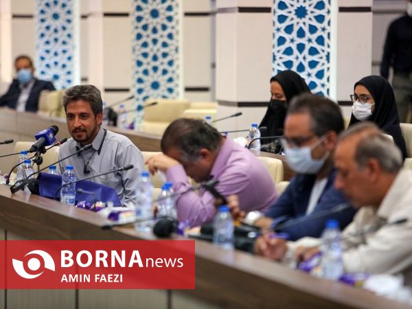 دیدار اصحاب رسانه با نماینده ولی فقیه در فارس