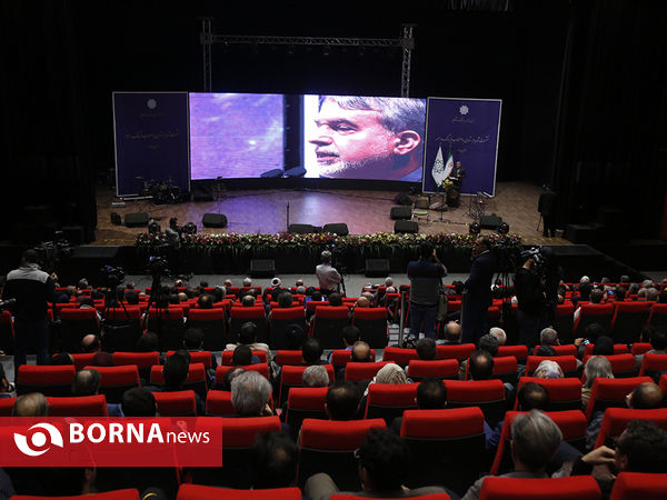 نشست شهردار تهران با اصحاب فرهنگ و هنر