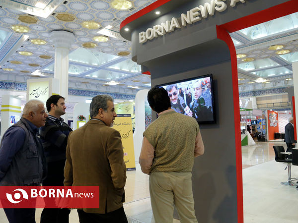 روز هفتم نمایشگاه مطبوعات در غرفه برنا