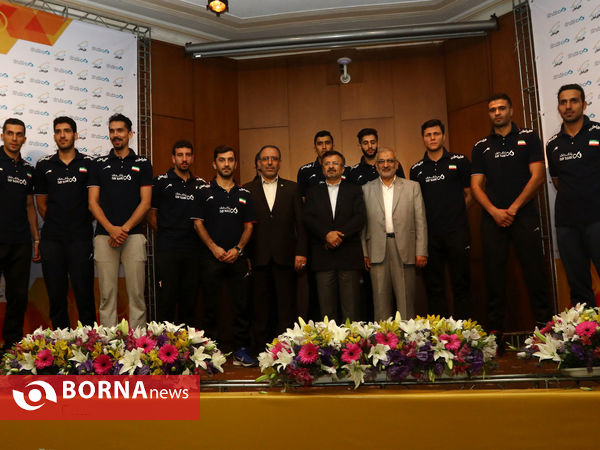 مراسم بدرقه تیم ملی والیبال  با حضور وزیر ورزش