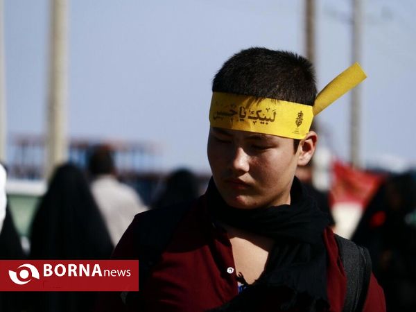 نمای نزدیک اربعینیون شلمچه