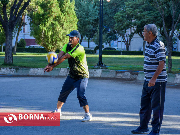 همایش پیاده‌روی خانوادگی بازنشستگان