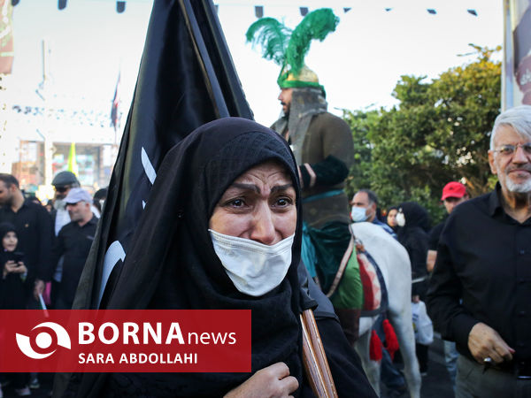 پیاده روی جاماندگان اربعین در تهران