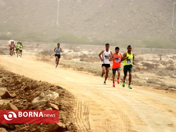 مسابقات دو صحرانوردی کشور در چابهار