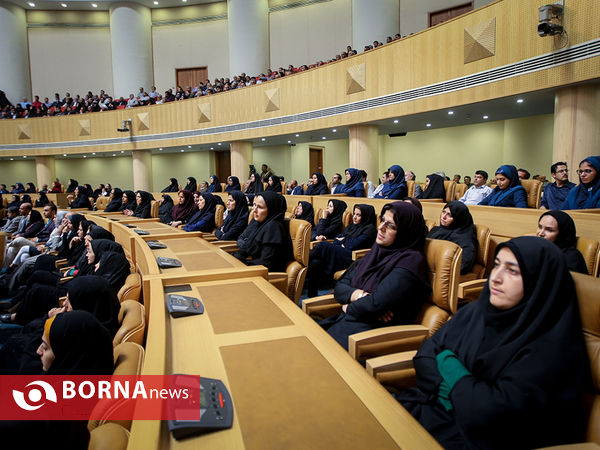 رییس‌جمهوری در جمع تلاشگران عرصه تعاونی‌های کشور