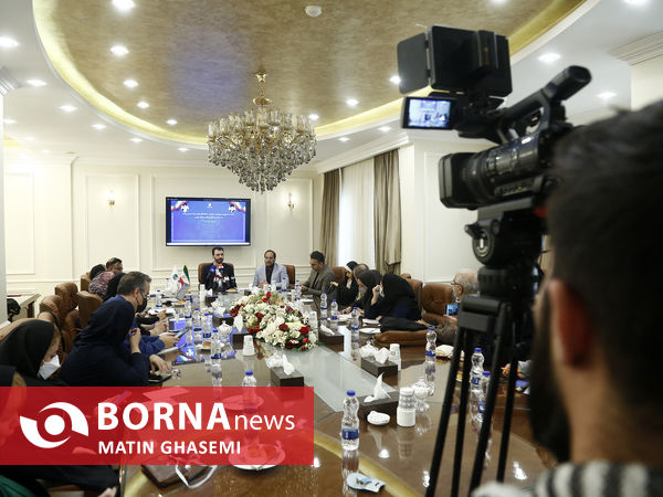 نشست خبری مدیر عامل منطقه آزاد کیش