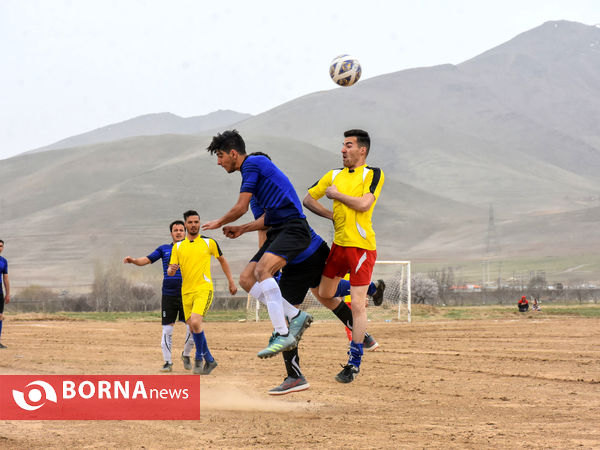 مسابقات فوتبال در روستا