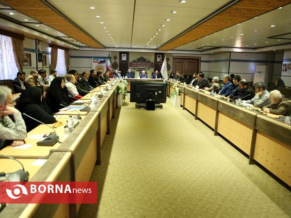 نشست دبیران سازمان های مردم نهاد با استاندار قم