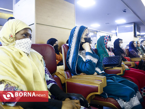 افتتاحیه نخستین همایش بین المللی پوشاک سنتی جهان اسلام