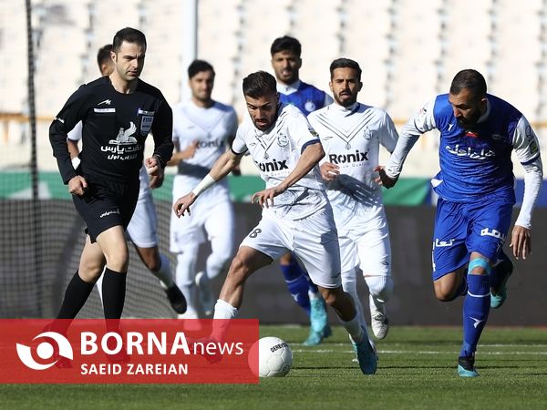 دیدار تیم های استقلال تهران - ملوان بندر انزلی