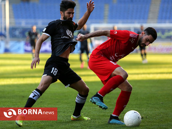 دیدار تیم های شهرخودرو مشهد و مس رفسنجان