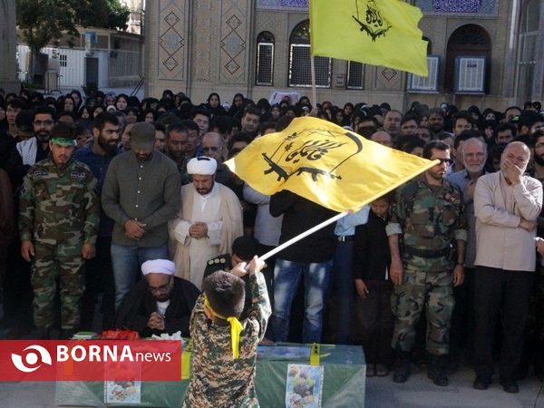 تشييع و خاكسپاری شهید مدافع حرم رمضان رسولی در شیراز
