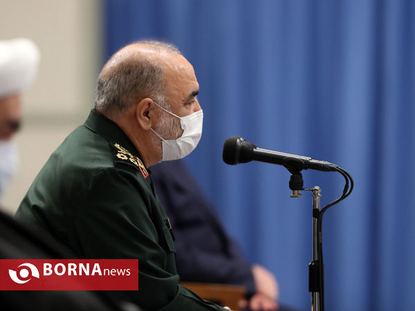 دیدار دست‌اندرکاران مراسم سالگرد شهید سلیمانی با رهبر انقلاب اسلامی