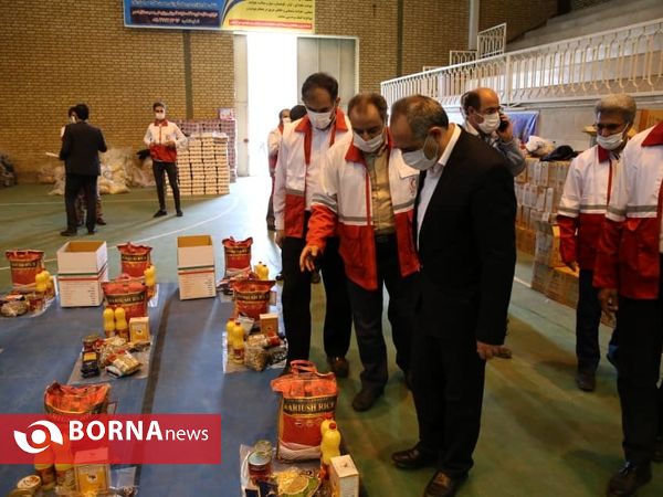 بازدید استاندار قم از واحد تولید ماسک