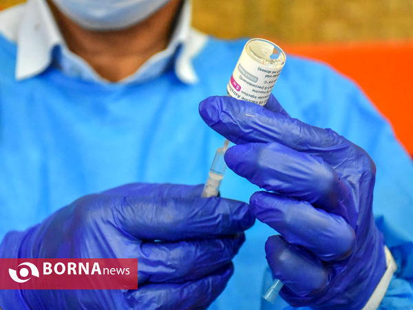 واکسیناسیون پرسنل درمان استان مرکزی