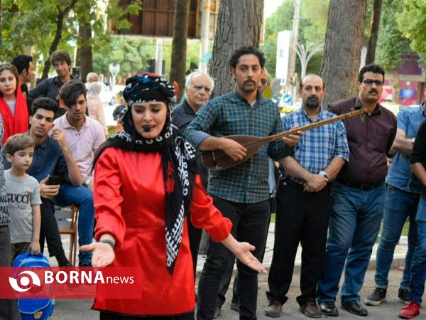 تئاتر خیابانی هفت بوو کله در کرمانشاه