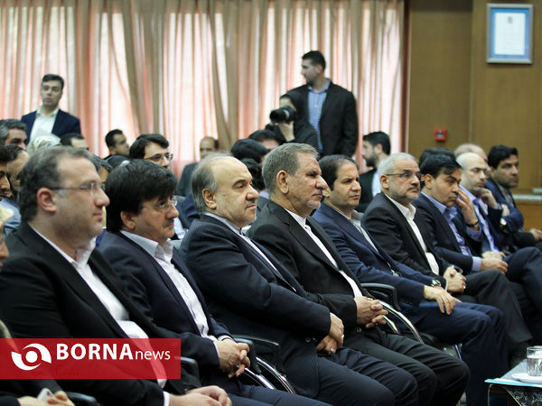نشست روسای مجامع سازمان های مردم نهاد کشور وجوانان احزاب با حضور معاون اول رییس جمهوری