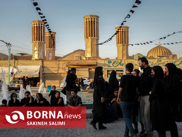 اجتماع دسته های عزاداری در امیر چقماق یزد