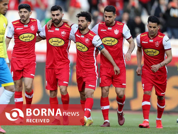 دیدار تیم های فوتبال پرسپولیس - نفت مسجدسلیمان