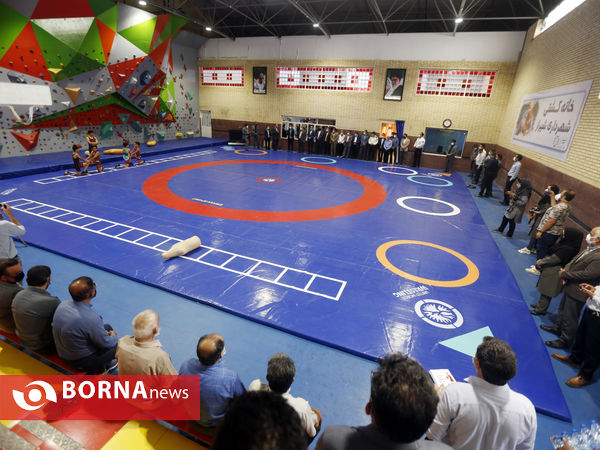 افتتاح پروژه های ورزشی و فرهنگی شهرداری شیراز