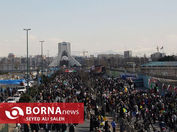 راهپیمایی ۲۲ بهمن - میدان آزادی تهران