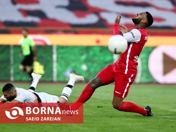 دیدار تیم های فوتبال پرسپولیس_ مس رفسنجان