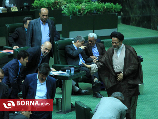 جلسه استیضاح وزیر راه و شهرسازی