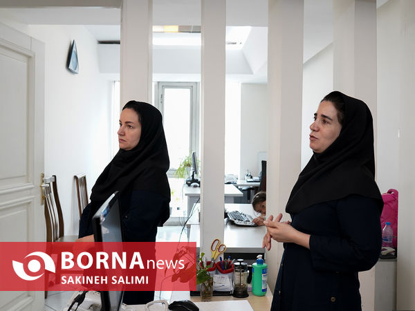 بازدید کیومرث هاشمی از ساختمان شماره ۲ وزارت ورزش و جوانان 