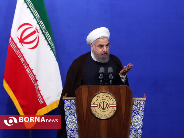 ضیافت افطار رییس جمهوری با اساتید و پزشکان