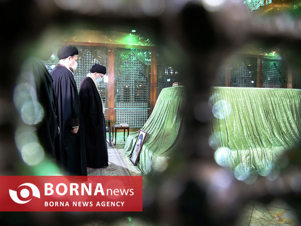 حضور مقام معظم رهبری در مرقد مطهر امام خمینی(ره) و گلزار شهیدان