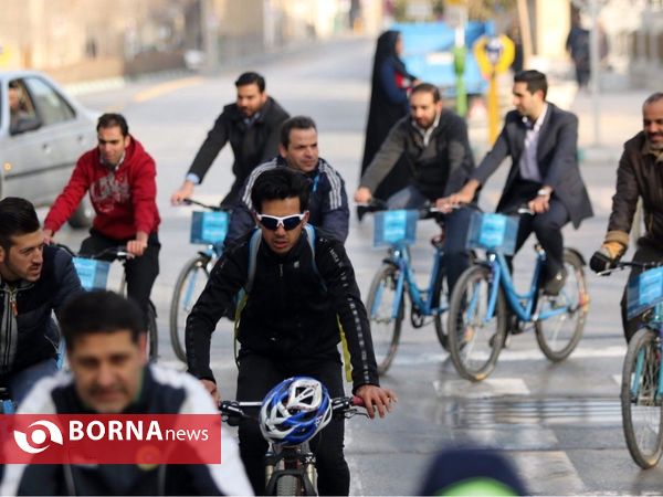 پای مدیران اصفهان در رکاب