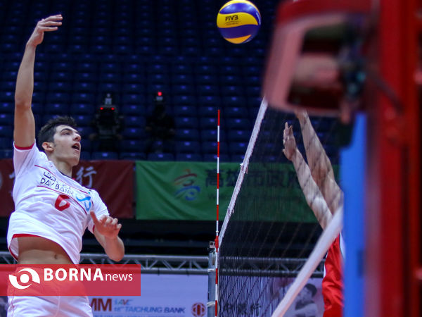 دیدار تیم های والیبال جوانان ایران - کره جنوبی