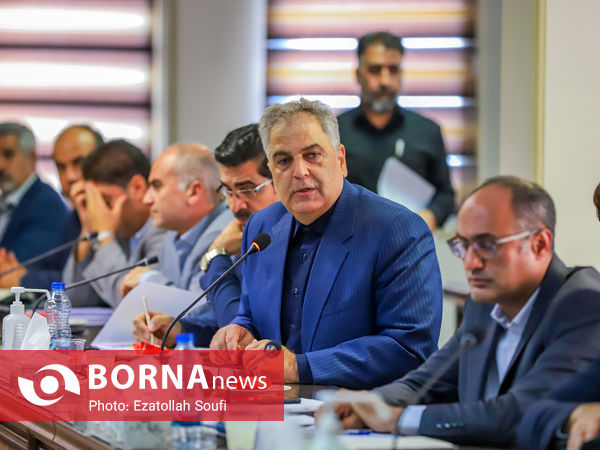 سفر وزیر اقتصاد به استان مرکزی