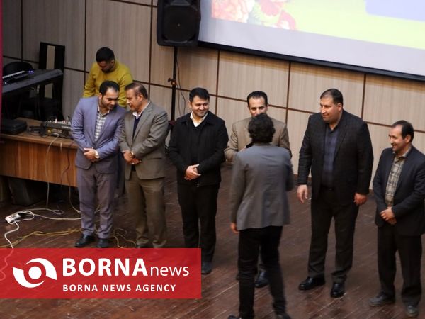 آیین تجلیل از قهرمانان و مربیان شمشیربازی آذربایجان‌غربی