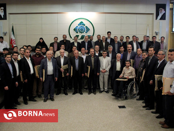 تقدیر شورای اسلامی شهر شیراز ازپدران  نمونه