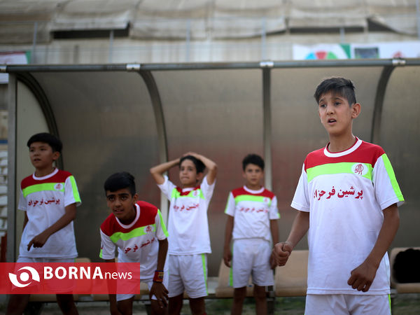 مسابقات فوتبال لیگ پرشین