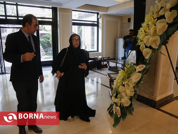 حضور سینماگران در منزل عزت الله انتظامی