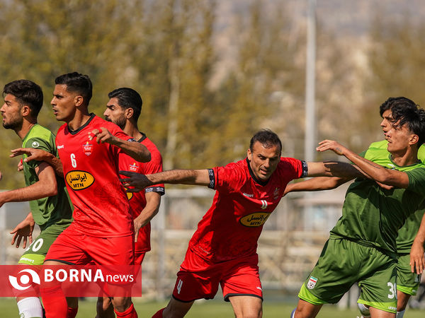 دیدار تیم ملی فوتبال امید ایران - پرسپولیس