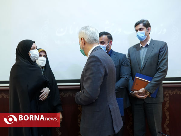 تجلیل از فرزندان شهدای وزارت ورزش و جوانان