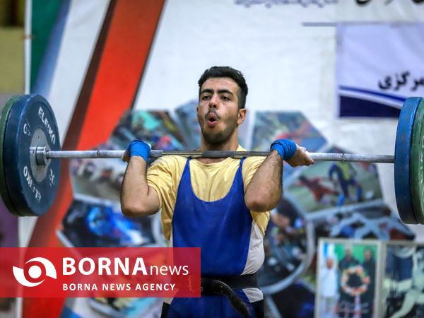 مسابقات وزنه برداری کارگری